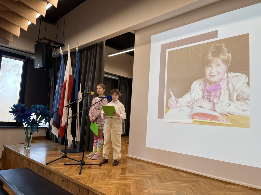 Luulehommiku läbiviijad Mya ja Elizaveta