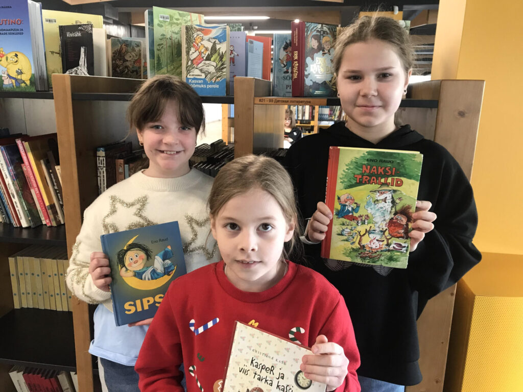 TAGi 4. klassi õpilased Mya ja Elizaveta ning 2. klassi õpilane Amelia